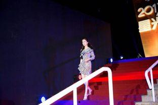 娱乐圈星光大赏变大型吃瓜现场